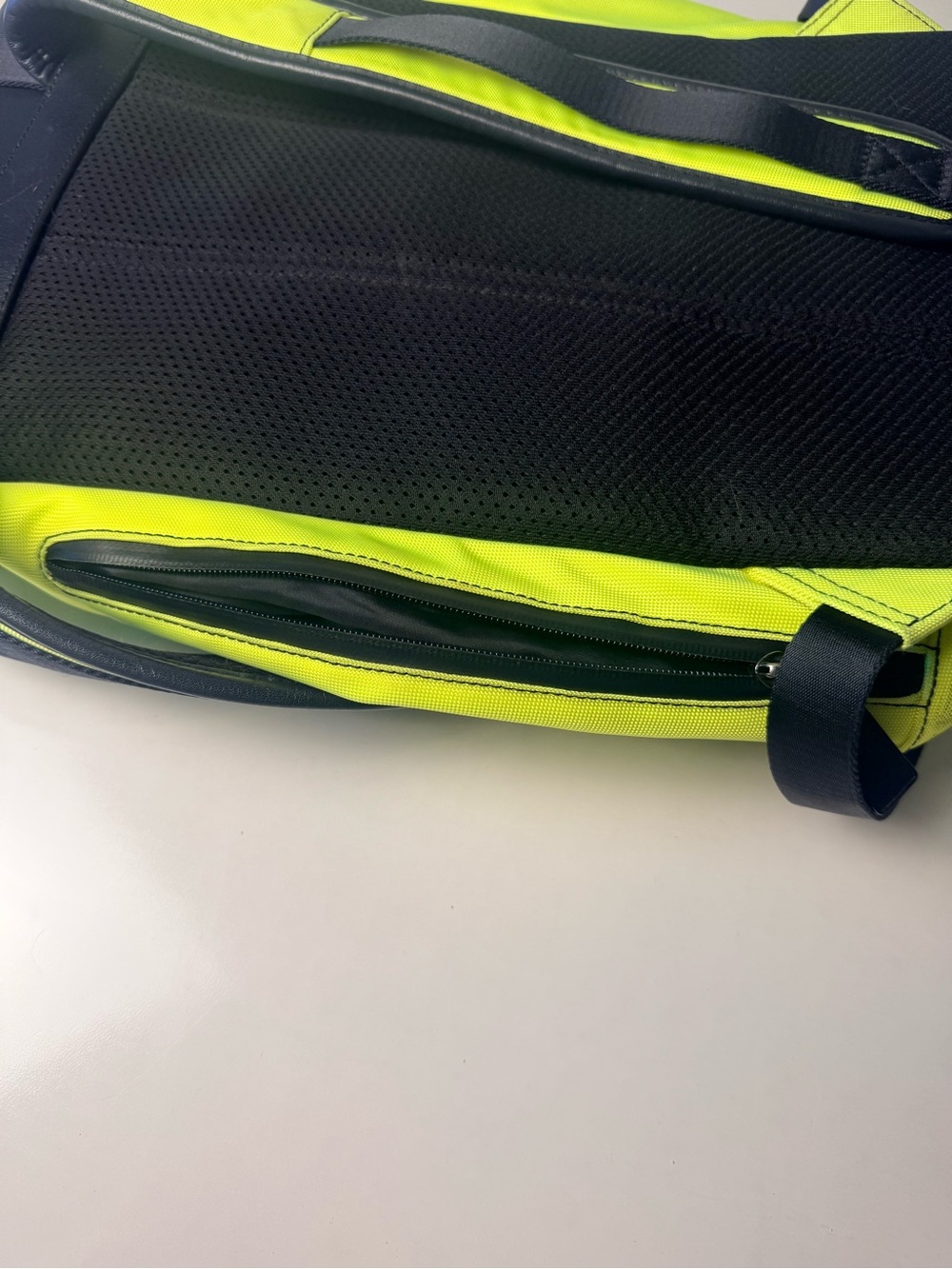 Michael Kors RARE Neon Yellow & Black Leather-Trim Brooklyn Backpack - Picture 8 of 9